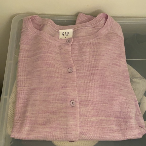GAP Merino Wool Cardigan - Picture 2 of 3